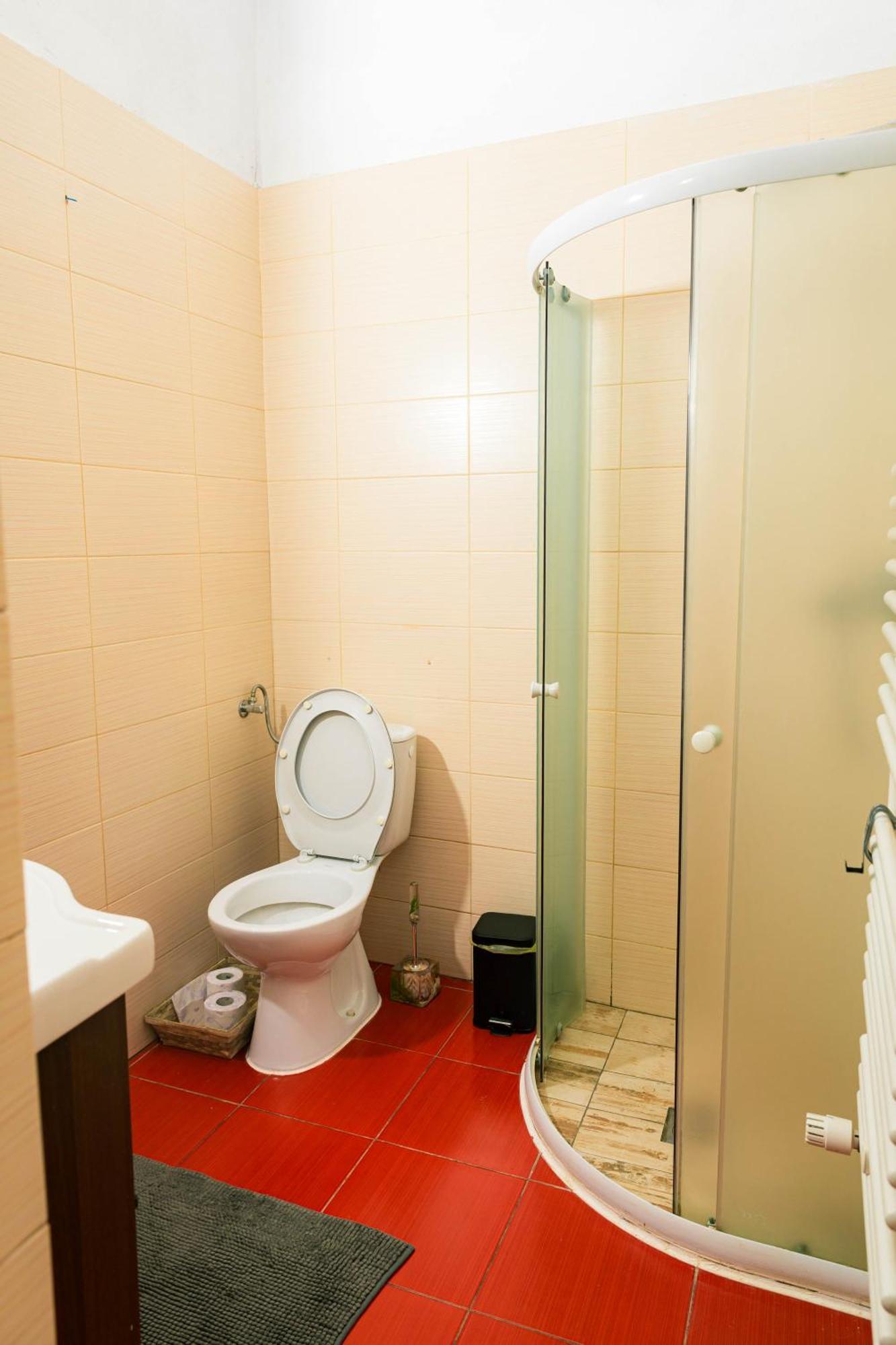 ホテル Casa Thea Cheile Nerei Sokolar エクステリア 写真