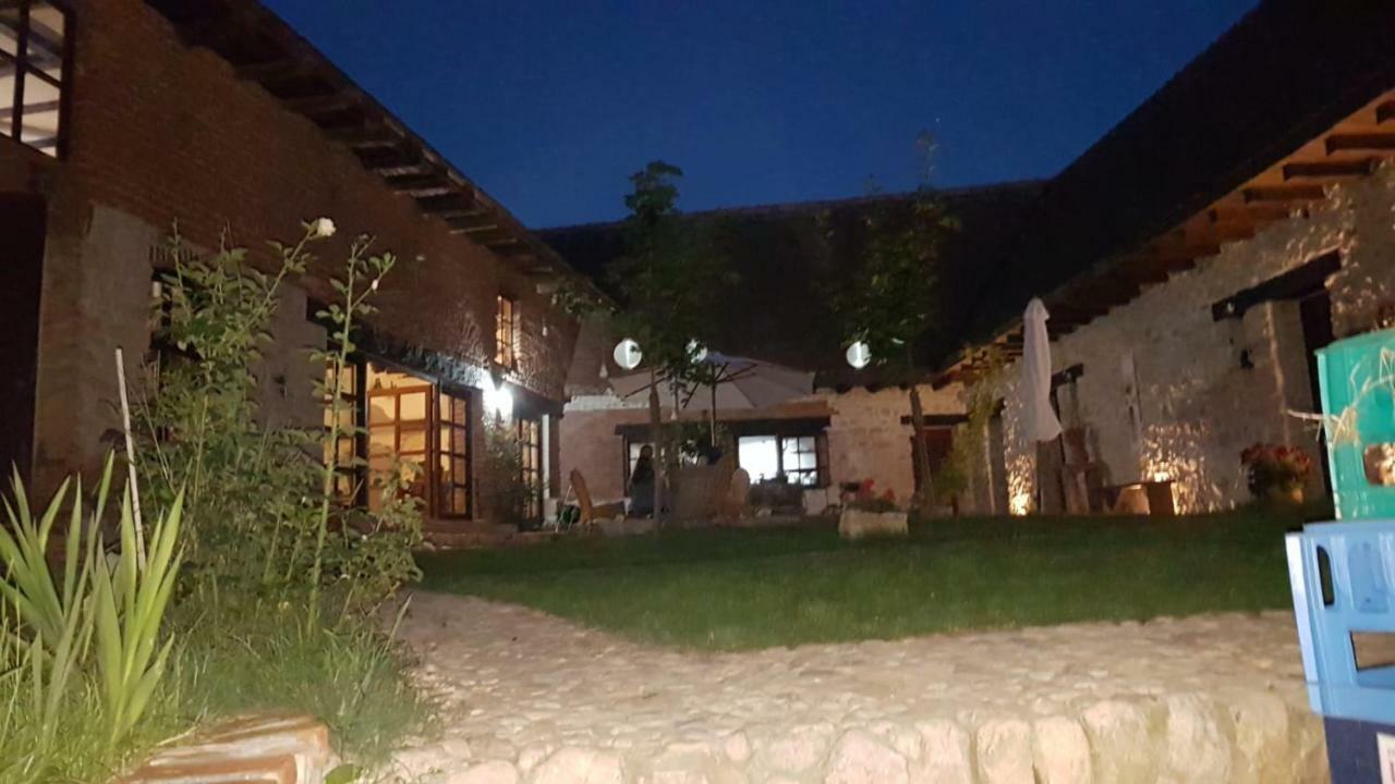 ホテル Casa Thea Cheile Nerei Sokolar エクステリア 写真